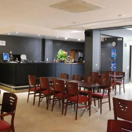 Armonía Hotel *